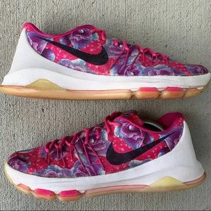 Nike KD 8 “Aunt Pearl”